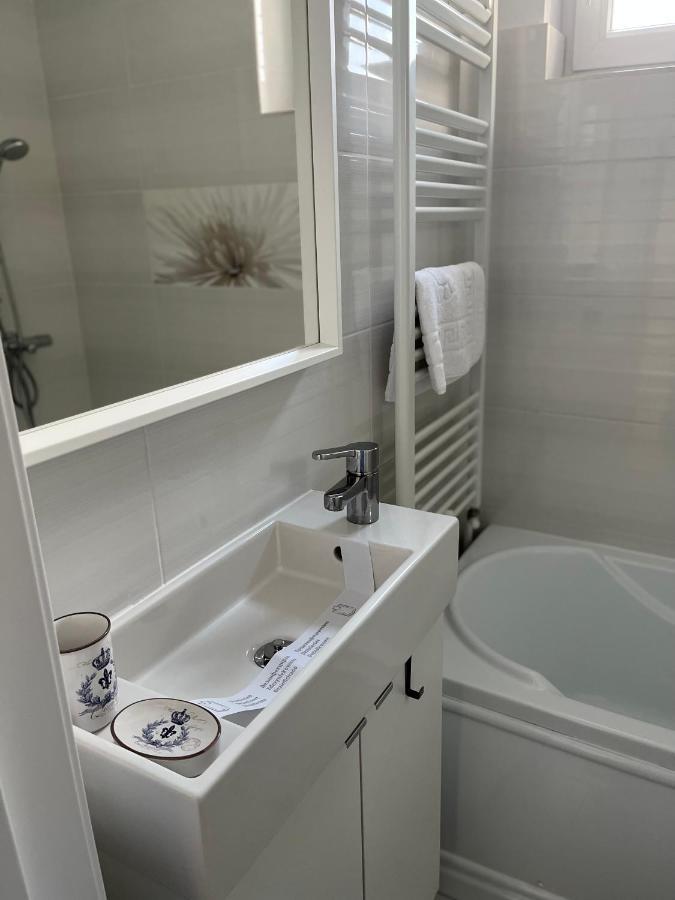 Alma Apartments Suceava Ngoại thất bức ảnh